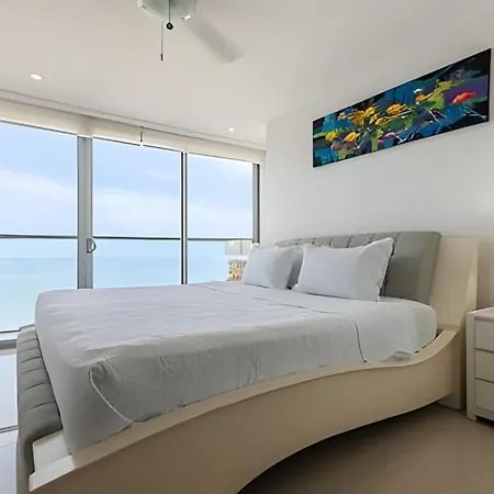 Hermoso Apto Frente Al Mar - Morros 801 *