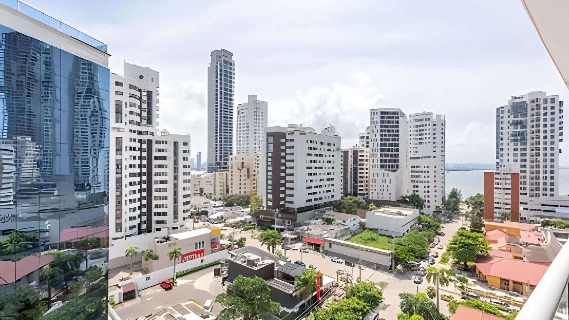 Apartamento Hermoso Apto Frente Al Mar - Morros 801